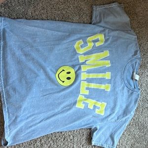Smile distressed Graphic tee😎